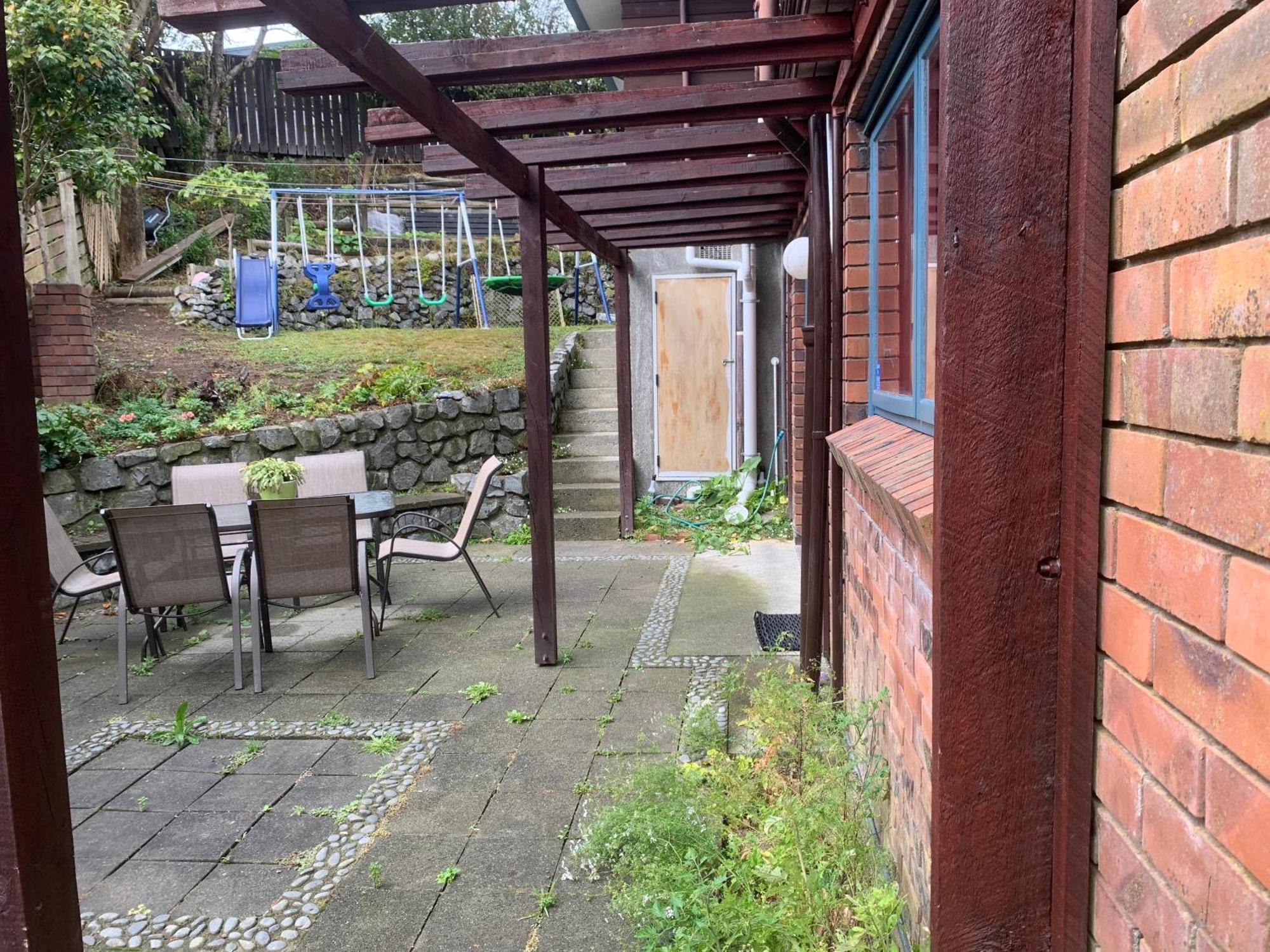 Sunny Holiday Home Wellington Exterior photo